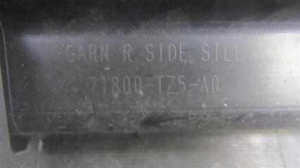 Накладка порога наружная правая MDX (YD3) 13-21 2014 Внедорожник 3.5