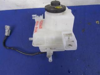 Бачок главного тормозного цилиндра PRIUS - 30 09-17 2013 ZVW30 1.8 2ZRFXE