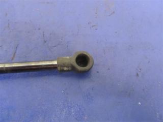 Амортизатор крышки багажника правый PRIUS - 30 09-17 2013 ZVW30 1.8 2ZRFXE