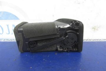 Дефлектор воздушный левый 6 GJ 12-