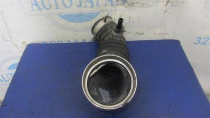 Патрубок воздушного фильтра правый INFINITI Q50 15-20 Седан 3.0 VR30DDTT