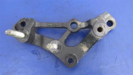 Кронштейн КПП CX-7 06-12 2.2D