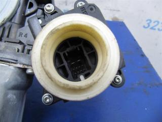 Стеклоподъемник передний правый COROLLA 150 06-13