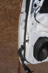 Дверь передняя правая SENTRA (B16) 06–12