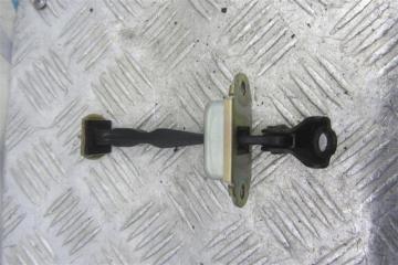 Ограничитель двери передний левый INFINITI G25/G35/G37/Q40 06-14 Седан 3.5 VQ35HR