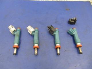 Форсунка топливная TOYOTA PRIUS - 30 09-17 2013