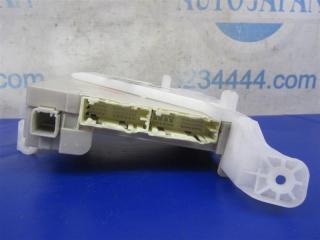 Блок предохранителей салон CT200 11-17 2012 Хетчбек 1.8