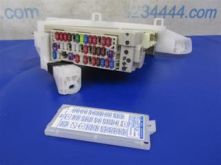 Блок предохранителей салон CT200 11-17 2012 Хетчбек 1.8