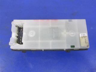 Кнопка стеклоподъемника NISSAN SENTRA (B16) 06–12