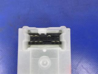 Кнопка стеклоподъемника SENTRA (B16) 06–12