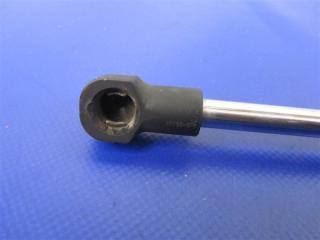 Амортизатор крышки багажника левый TIIDA/VERSA C11 04-11 2007 Хетчбек 1.8