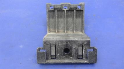 Кронштейн переднего бампера передний правый MAZDA 3 BL 09-13 Седан 2.0