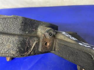 Цапфа задняя левая TRIBECA B10 07-13