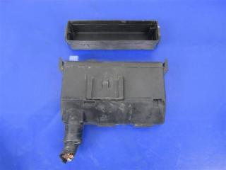 Блок предохранителей моторный отсек G25/G35/G37/Q40 06-14