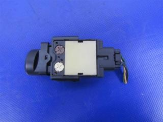 Кнопка обогрева заднего стекла TOYOTA MATRIX 02-08 ZZE132 1.8L 1ZZ-FE