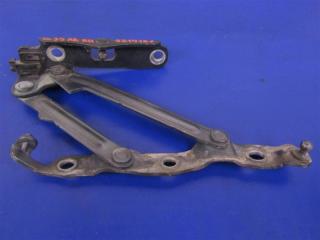 Петля крышки багажника правая INFINITI G25/G35/G37/Q40 06-14