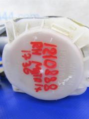 Ремень безопасности передний правый MATRIX 02-08 2002 ZZE132 1.8L 1ZZ-FE