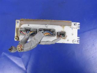 Усилитель звука RDX 12-19 2012 Внедорожник 3.5