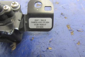 Камера переднего вида EX35(37) 07-12 2010 Внедорожник 3.5