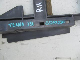 Дефлектор радиатора правый TEANA J31 03-07