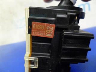 Подрулевой переключатель правый MATRIX 02-08 2002 ZZE132 1.8L 1ZZ-FE