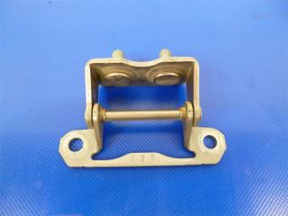 Петля крышки багажника правая SUBARU FORESTER 12-19 2013