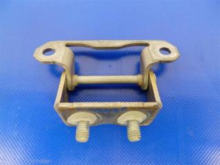 Петля крышки багажника правая SUBARU FORESTER 12-19 Внедорожник 2.5