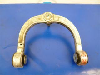 Рычаг передней подвески верхний передний правый R-CLASS W251 05-13 2007 Минивэн OM642950 3.2L