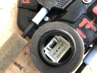 Замок двери задний правый RDX 12-19 2015 Внедорожник 3.5