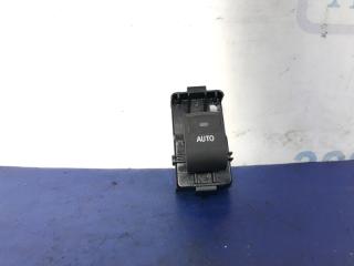 Кнопка стеклоподъемника TOYOTA SIENNA 11-16 2013 Б/У Кнопка стеклоподъемника TOYOTA SIENNA 11-16 2013
