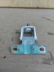 Петля крышки багажника левая OUTLANDER XL 05-13