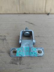 Петля крышки багажника левая OUTLANDER XL 05-13