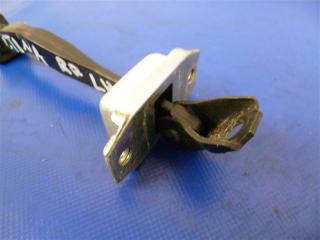 Ограничитель двери задний левый NISSAN ALTIMA L33 12-18 L33