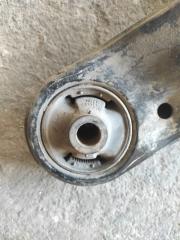 Рычаг передней подвески нижний передний правый TOYOTA AURIS 06-12