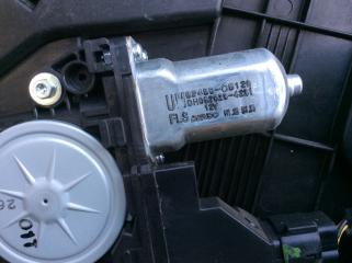 Стеклоподъемник передний левый KIA SORENTO UM 14- Внедорожник 2.4