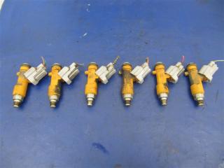 Форсунка топливная INFINITI Q50 15-20 2015 Б/У Форсунка топливная INFINITI Q50 15-20 2015