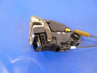 Замок двери задний левый COROLLA 150 06-13