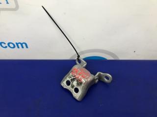 Петля двери нижняя передняя правая HONDA ACCORD CU8 / TSX 08-14 Седан 2.4