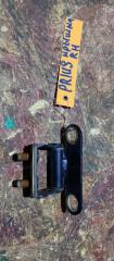 Петля крышки багажника правая PRIUS - 30 09-17 2013 ZVW30 1.8 2ZRFXE