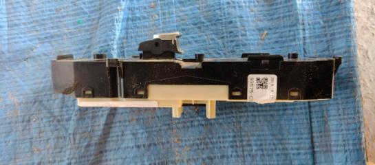 Кнопка стеклоподъемника передняя правая SORENTO UM 14- 2.2