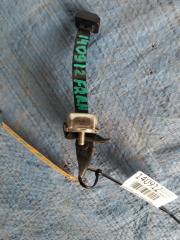 Ограничитель двери передний правый LEGACY BN 14-18 2017 Седан 2.5