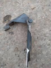 Петля капота левая ALMERA 03-09 2004 N16 1.5