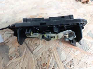 Ручка двери багажника HIGHLANDER 01-07 2003 Внедорожник