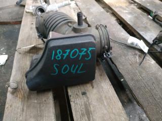 Патрубок воздушного фильтра SOUL AM 08-13 2012 Хетчбек 2.0