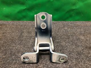 Петля двери верхняя передняя левая KIZASHI 09-14 2013 RE91 J24B