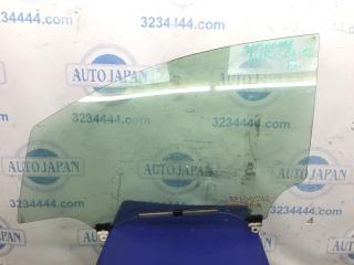 Стекло двери переднее левое TOYOTA AURIS 06-12