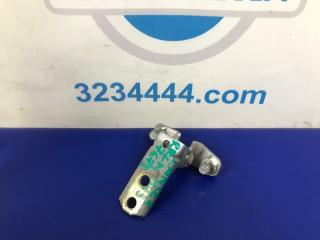 Петля двери нижняя задняя левая MITSUBISHI LANCER IX 9 03-07 Седан 2.0