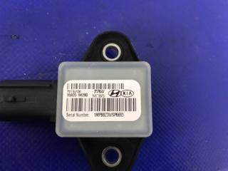 Датчик удара передний правый HYUNDAI SONATA YF 10-14