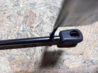 Амортизатор крышки багажника задний правый LANCER X 10 07-15 2010 Седан 2.0 4B11