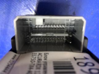 Блок управления стеклоподъемниками передний левый RDX 12-19 2015 TB3 3.5 J35Z2